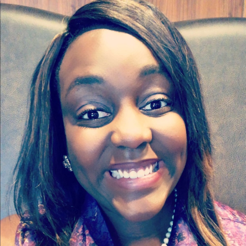 Meet your Posher, Jasmin